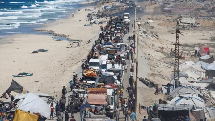 Gazans Flee: Israel's 'Final' Evacuation Warning
